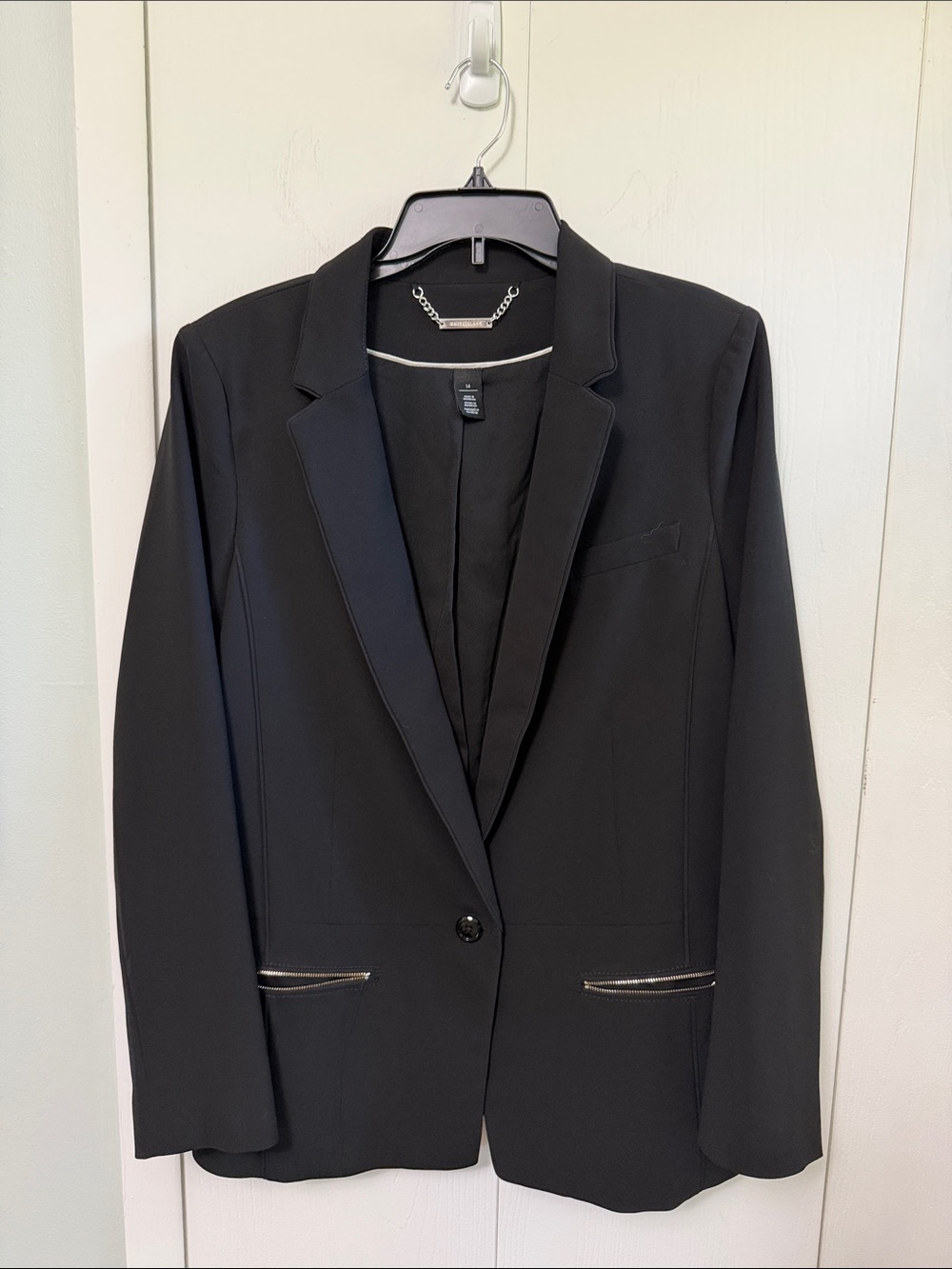 White House Black Market Black Single-Button Blazer with Zip Pockets